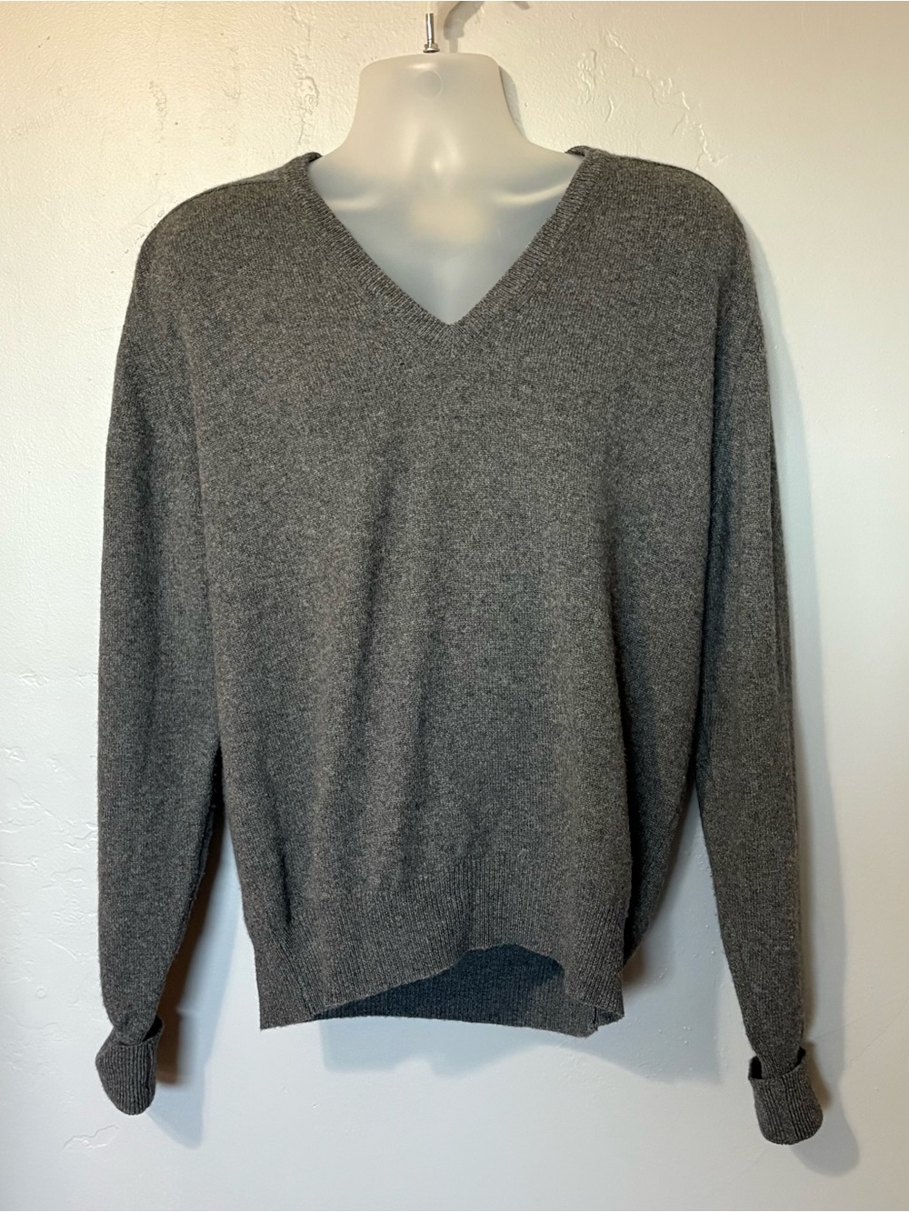 Vintage Lord Jeff Sweater Mens XL Gray 100% Cashmere V Neck Pullover Made in USA